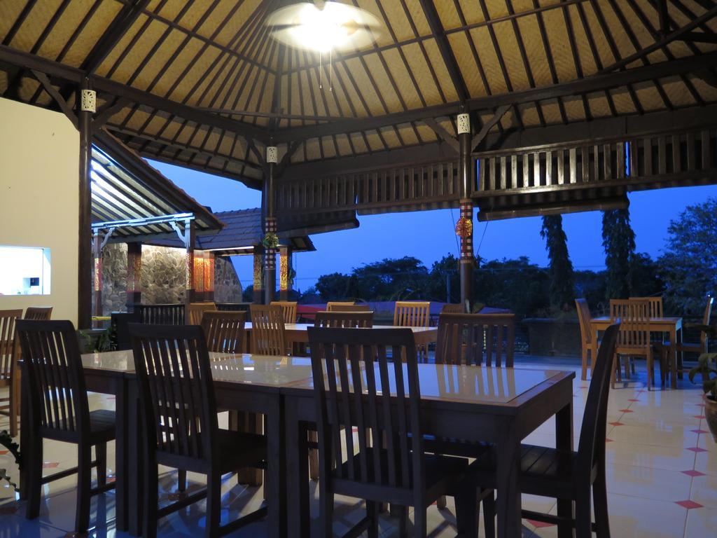 Antari Hotel Pemuteran Exterior photo
