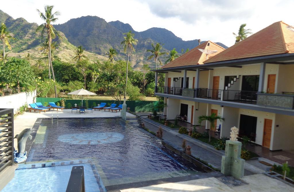 Antari Hotel Pemuteran Exterior photo