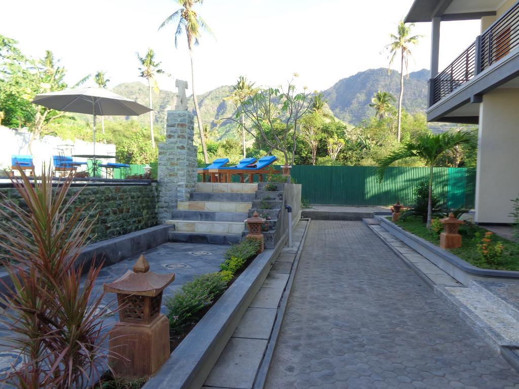 Antari Hotel Pemuteran Exterior photo